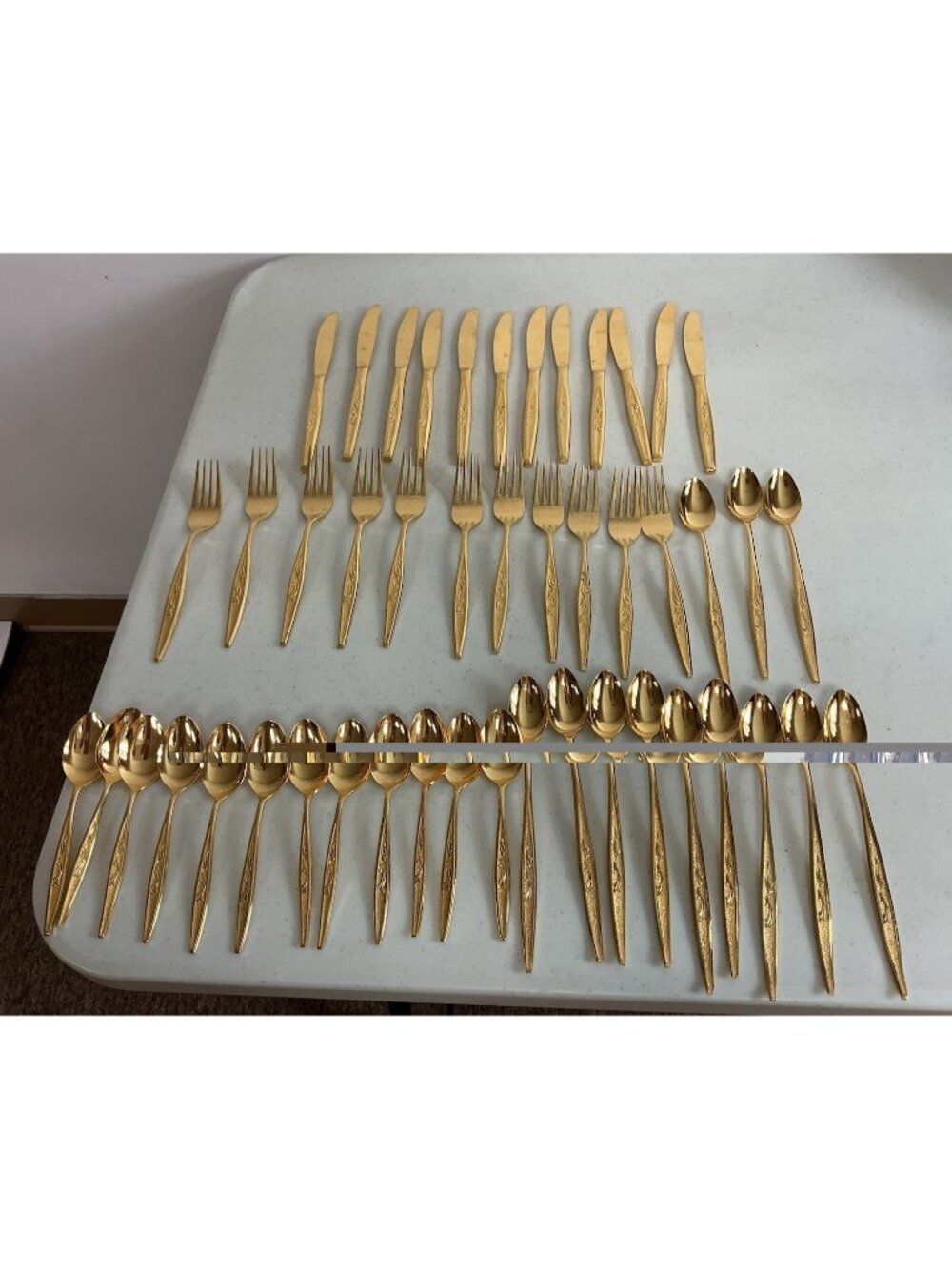 Utica Cut Co Cutlery Co Gold Electroplate Stainless silverware 47 Pieces